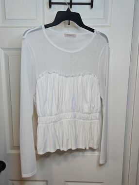 BCBGeneration White Long-Sleeve Ruffled Peplum Top